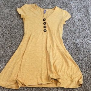 Super cute summery casual dress